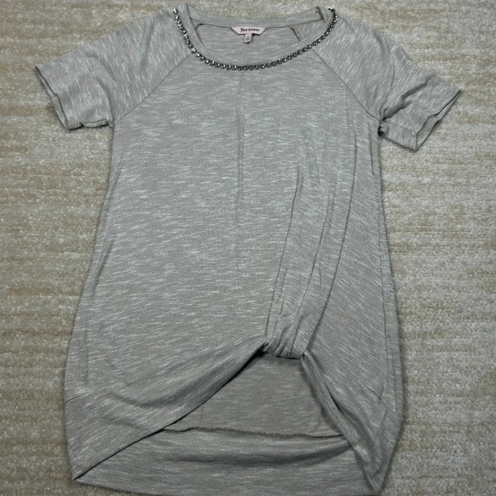 Juicy Couture Gray Heathered Rhinestone Neck Twist Front Top Medium Short Sleeve